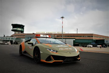 Lamborghini Huracan Evo Follow Me 