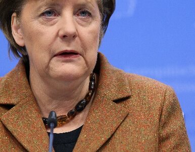 Miniatura: Angela Merkel składa kondolencje Polakom