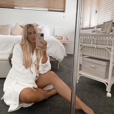 Miniatura: Amy Hembrow