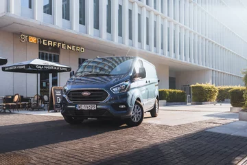 Ford Transit Custom Plug-In Hybrid 