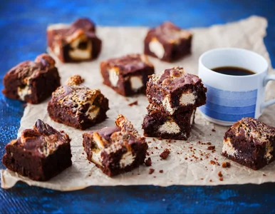 Miniatura: Do brownie nie dodaję orzechów. Kruszę tę...