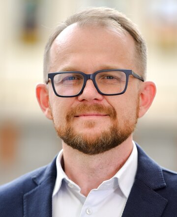 Dr Albert Tomaszewski, ekspert AI Lab Szkoły Gł&oacute;wnej Handlowej