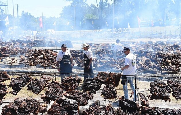 Miniatura: Największy grill na świecie
