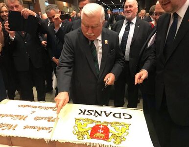 Miniatura: Plejada polityków na urodzinach Lecha...