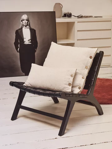 Kolecja A view of Hedonism Kave Home zaprezentowana w domu barcelońskiego fotografa i restauratora Leopoldo Pomésa 