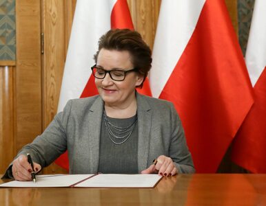 Miniatura: Minister Anna Zalewska podpisała podstawę...