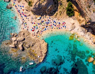 Miniatura: Najpiękniejsza plaża świata znajduje się w...