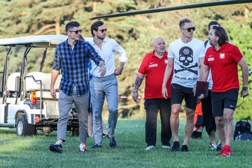 Polscy piłkarze dotarli do Arłamowa 