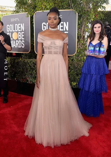 FIJI Water Girl w akcji 