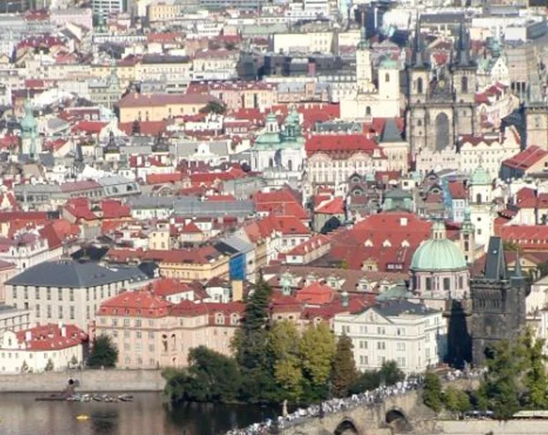 Miniatura: Czeskie biuro podróży oferuje wycieczki......