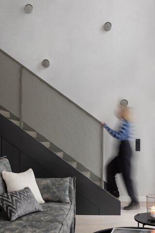 Dwupoziomowy apartament w&nbsp;inwestycji Chronos na&nbsp;warszawskiej Woli, projekt Moderna Design