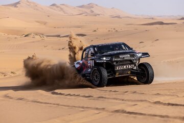 Dakarowe Toyoty