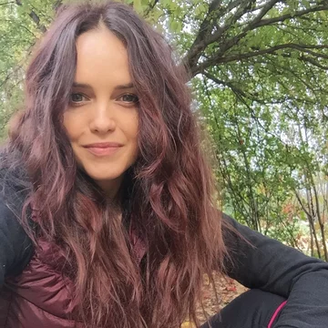 Rebecca Breeds 