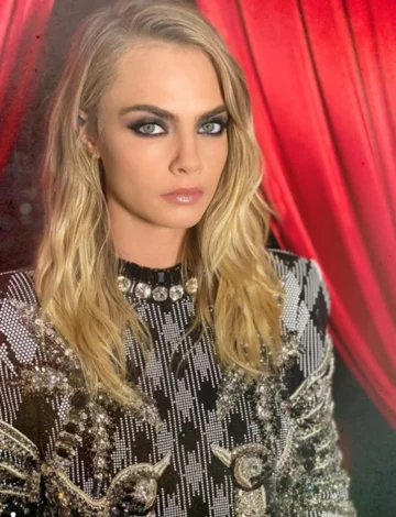 Cara Delevingne 