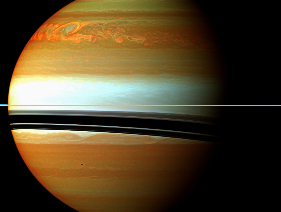 Zdjęcia wykonane przez 20 lat pracy sondy Cassini 