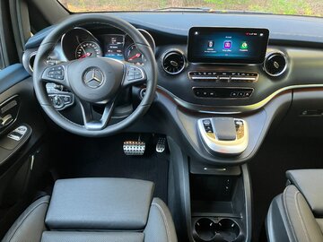 Mercedes EQV 300