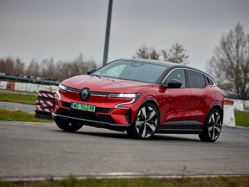 Renault M&eacute;gane E-Tech Elektryczny jako polski Samoch&oacute;d Roku