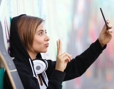 Miniatura: Młodzi i „zmęczeni internetem”. „To...