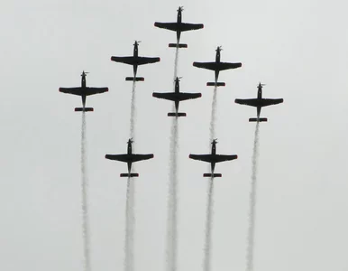 Miniatura: Lotnicza defilada nad Warszawą. Zobacz...