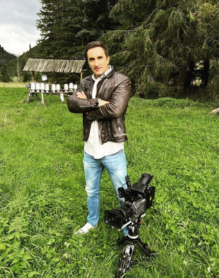 Miniatura: 46-letni Sebastian Karpiel-Bułecka. Takimi...