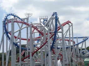 Miniatura: Największy park rozrywki w Europie. Przy...