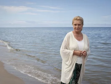 Ewa Wiśniewska w filmie "Piąta pora roku" (fot. Kino Świat)
