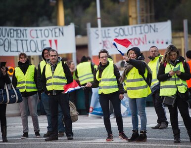 Miniatura: „Żółte kamizelki” paraliżują Francję....