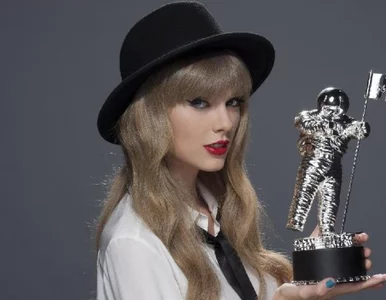 Miniatura: Taylor Swift popiera Kanye Westa w...