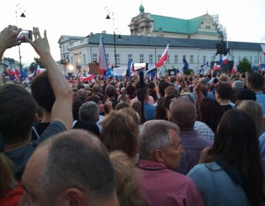 Miniatura: Kto popierał protesty przeciwko reformie...