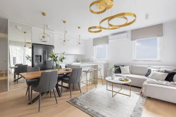 Kuchnia otwarta na salon, proj. Decoroom 