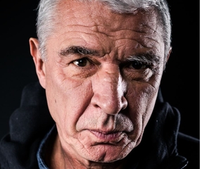 Stasiuk dla&nbsp;„Wprost”: Archetyp faceta słabnie. Przejmijcie władzę