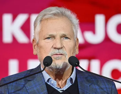 Miniatura: Kwaśniewski porównał Nawrockiego i Trumpa....