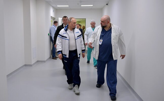 Miniatura: Władimir Putin odwiedził szpital. U...