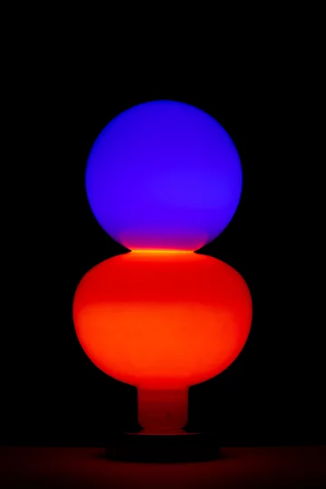 Rzeźby świetlne Michała Krochowca 