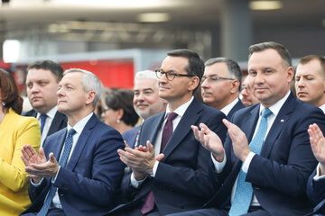 od lewej: premier Mateusz Morawiecki i&nbsp;prezydent Andrzej Duda