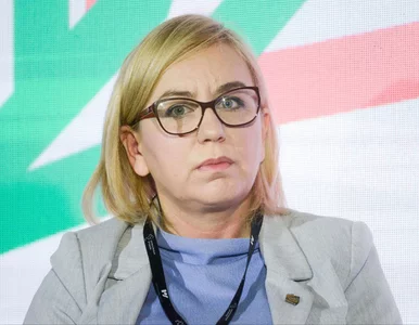 Miniatura: Hennig-Kloska uderza w PO. Komentuje kwotę...