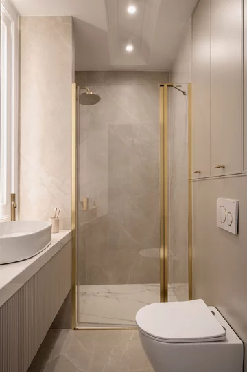Eleganckie wnętrze zatopione w beżach, projekt: Architektownia 