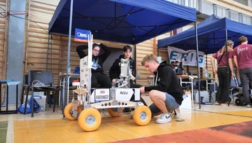 Zawody łazików marsjańskich European Rover Challenge 2023 w Kielcach 