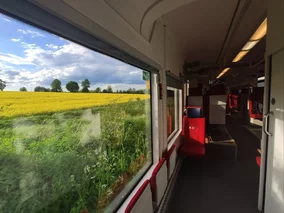 Miniatura: To miał być najtańszy pociąg do Warszawy....