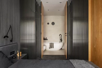 BXB studio stworzyło hybrydowe wnętrze w Warszawie – biuro i mikroapartament w jednym. Projekt zdobył European Property Awards 2025–2026 