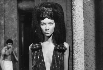 Kadr z filmu „Faraon” 1965. Kadr z filmu  „Faraon” w reżyserii Jerzego Kawalerowicza, n/z Barbara Brylska.