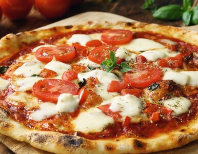 Miniatura: Jedzenie włoskiej pizzy może łagodzić ból...