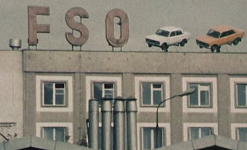 Kadr z&nbsp;filmu &bdquo;Stracona szansa. Historia Fabryki Samochod&oacute;w Osobowych w&nbsp;Warszawie&bdquo;