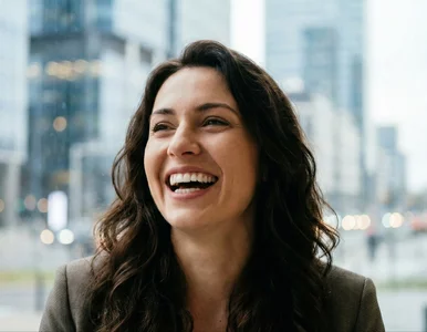 Miniatura: Licówki porcelanowe a bonding kompozytowy...