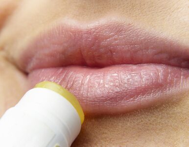 Pękające usta – przyczyny, zapobieganie, leczenie