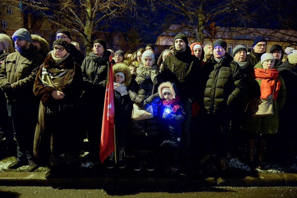 Mieszkańcy Gdańska tłumnie żegnali swojego prezydenta 