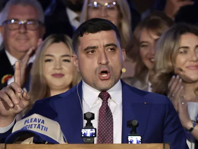 Miniatura: Przegrał wybory prezydenckie w Rumunii....