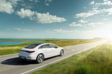 Mercedes-Benz EQE 