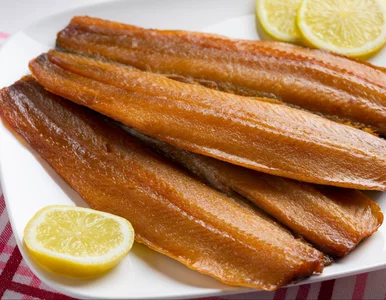 Miniatura: Niemcy się zajadają. Polacy o tej rybie...