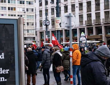 Miniatura: „Szczepionkowa panika” w Austrii. Powodem...